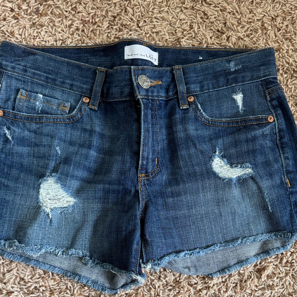 Loft Denim cutoff shorts Sz 2